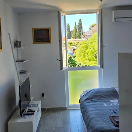 Ivana - New Sweet Apartment *