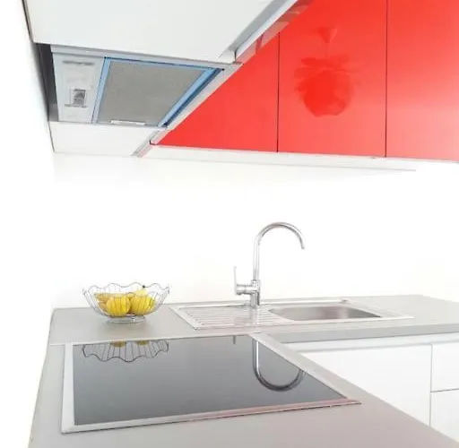 Ivana - New Sweet Apartamento